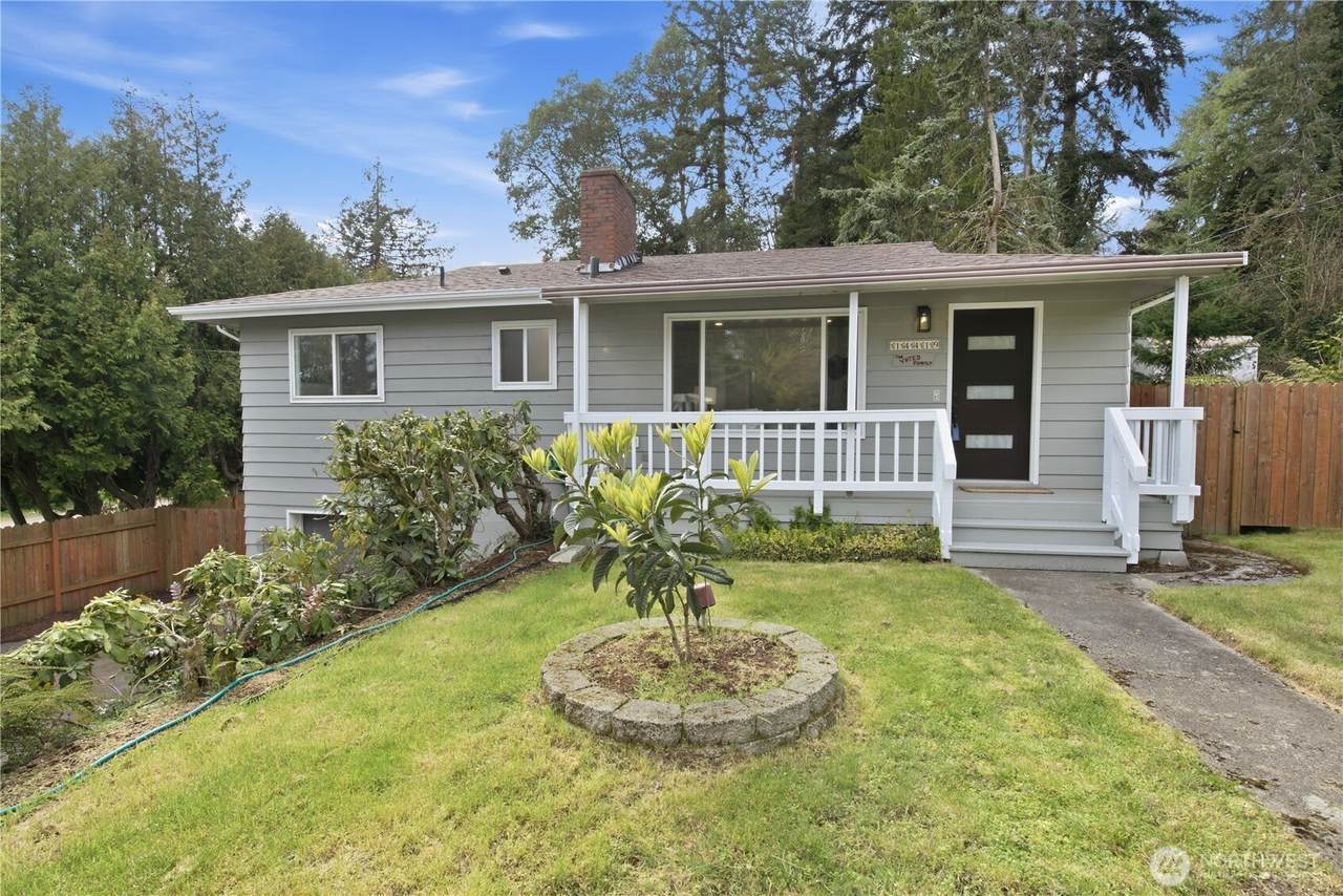 14419 8th Avenue - Photo 1