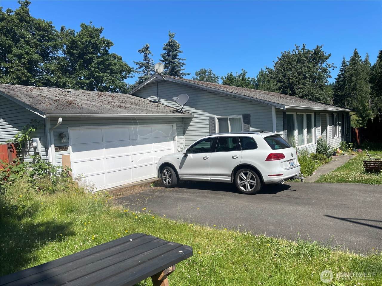 300 Cedar Court - Photo 1