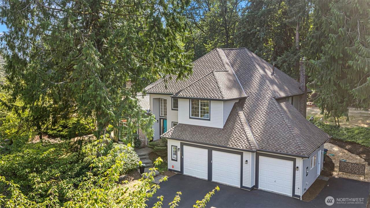 18929 203rd Avenue - Photo 1