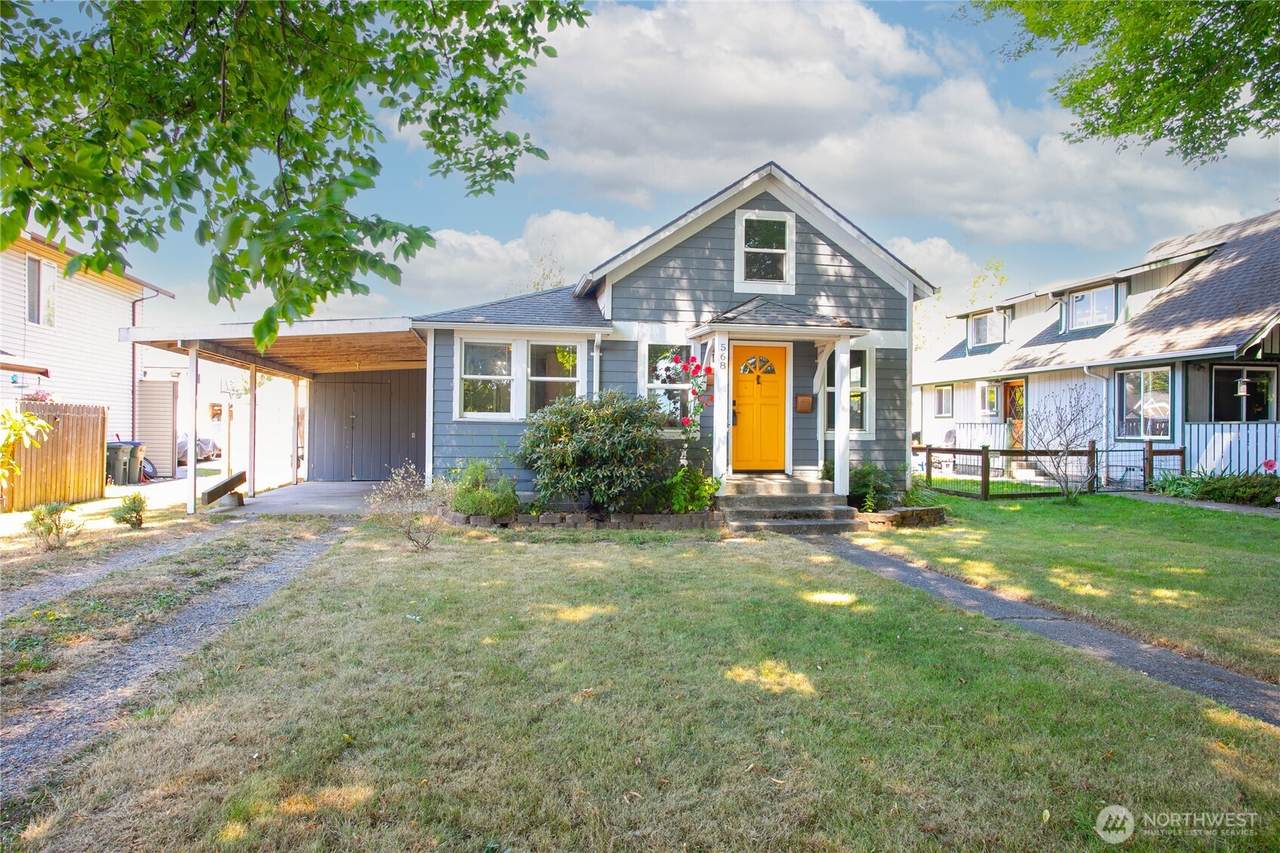 568 G Street - Photo 1
