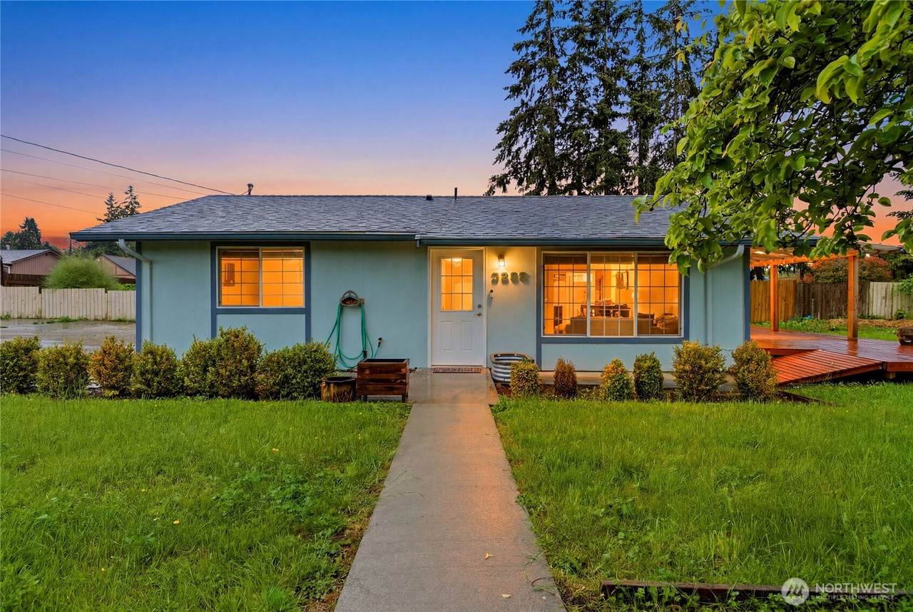 3208 21st Street - Photo 1