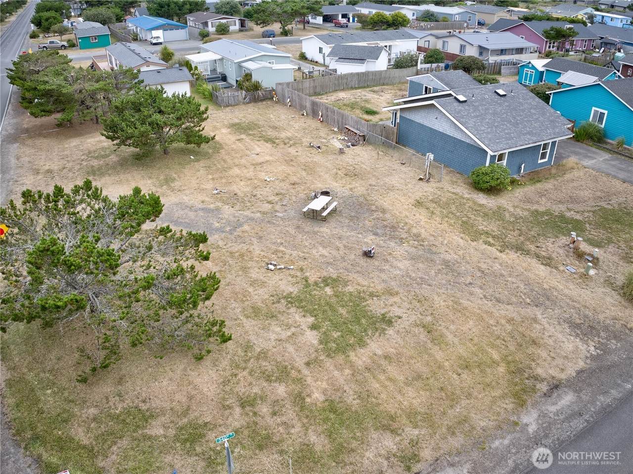 https://bt-photos.global.ssl.fastly.net/nwmls/1280_boomver_1_2568887-1.jpg