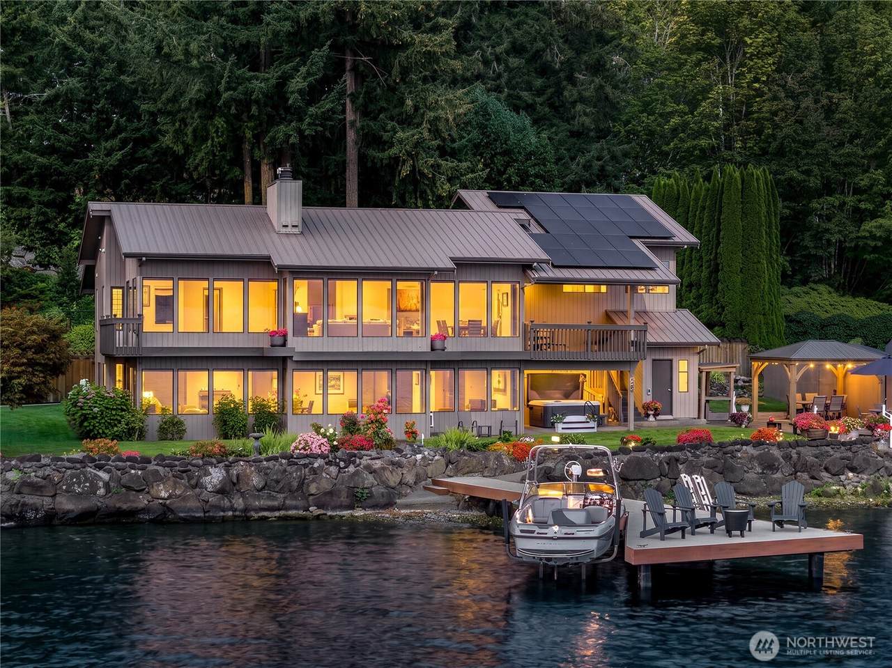 2825 Lake Sammamish Parkway - Photo 1