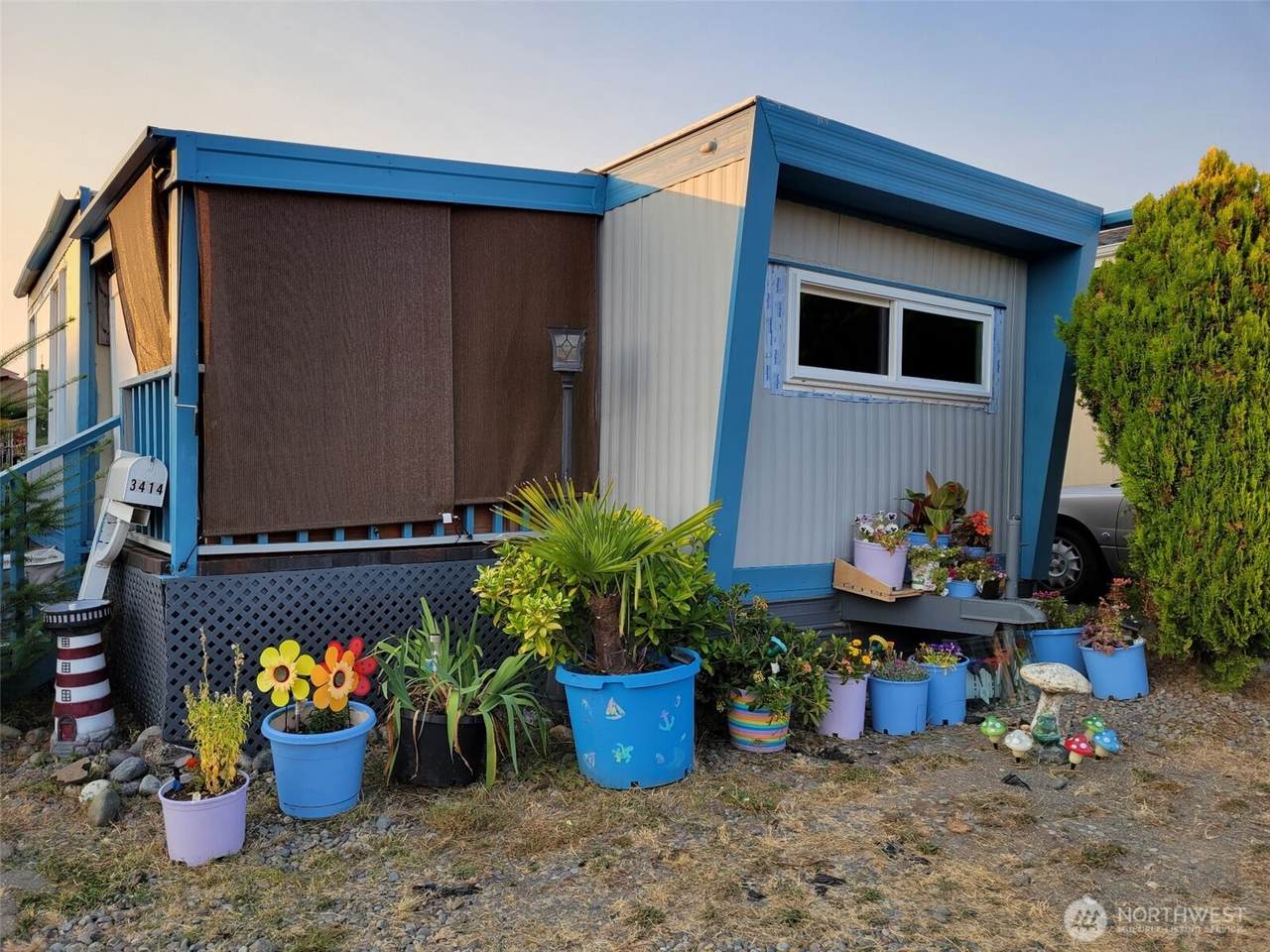 3414 182nd St - Photo 1