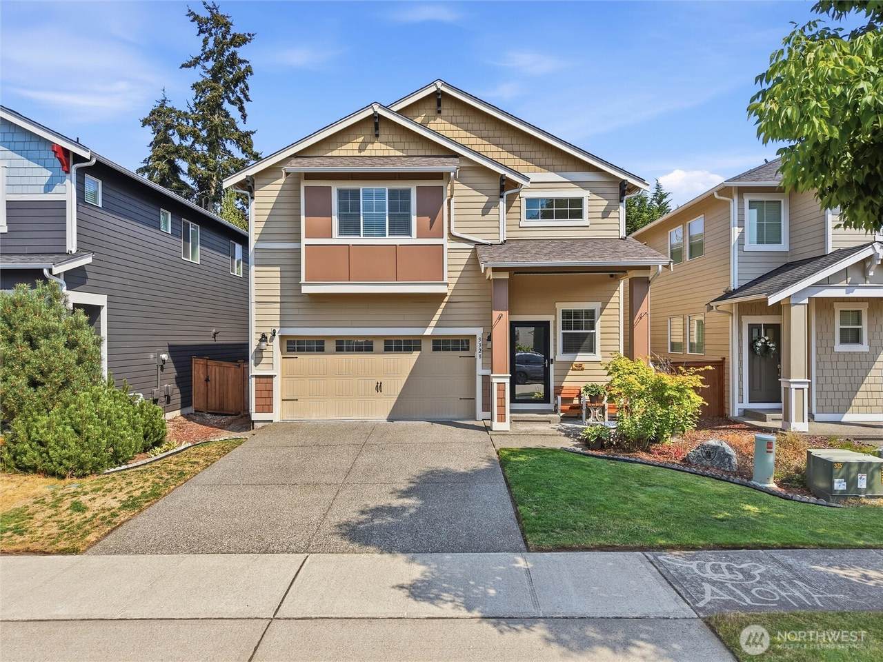 3328 Nova St Ne - Photo 1