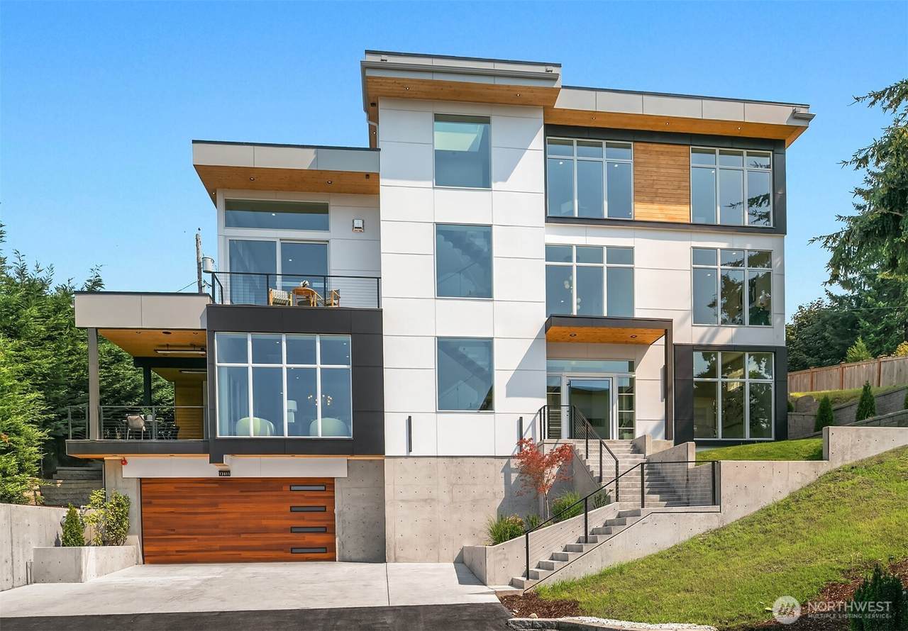 13011 Newport Way - Photo 1