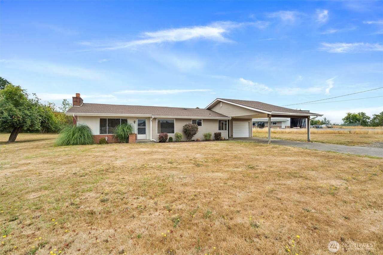 1579 Bishop Road - Photo 1