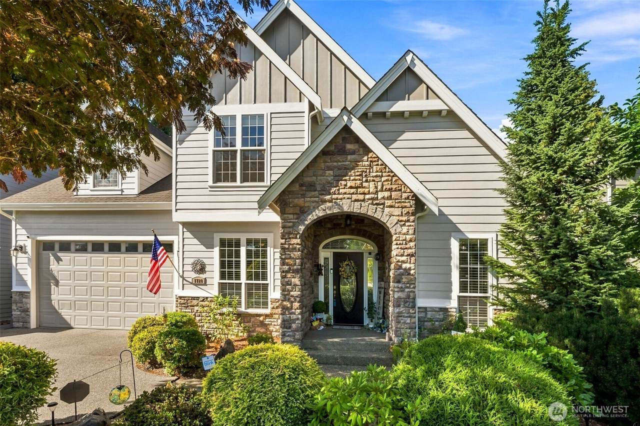 1720 52nd Avenue - Photo 1