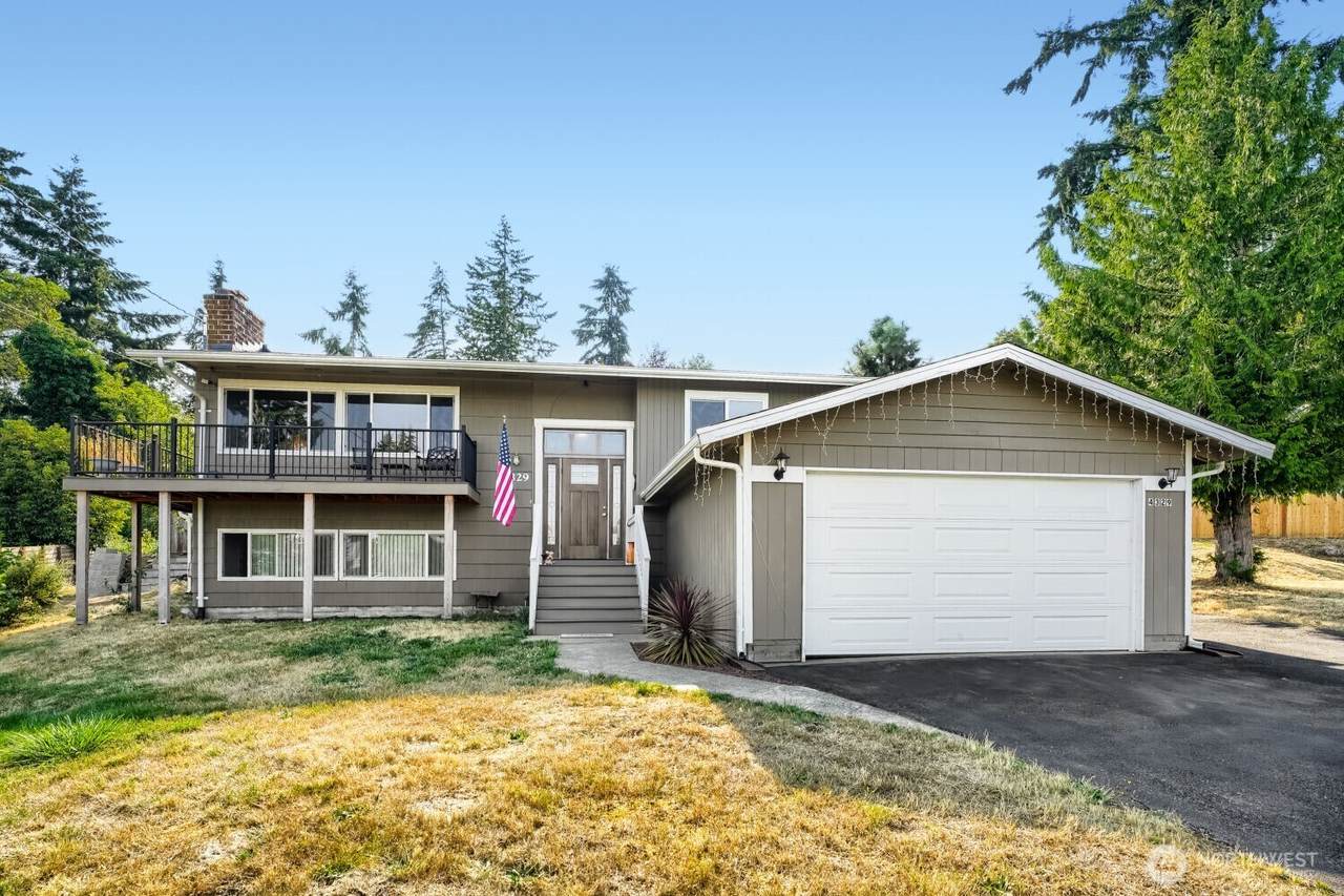 4329 239th Pl - Photo 1