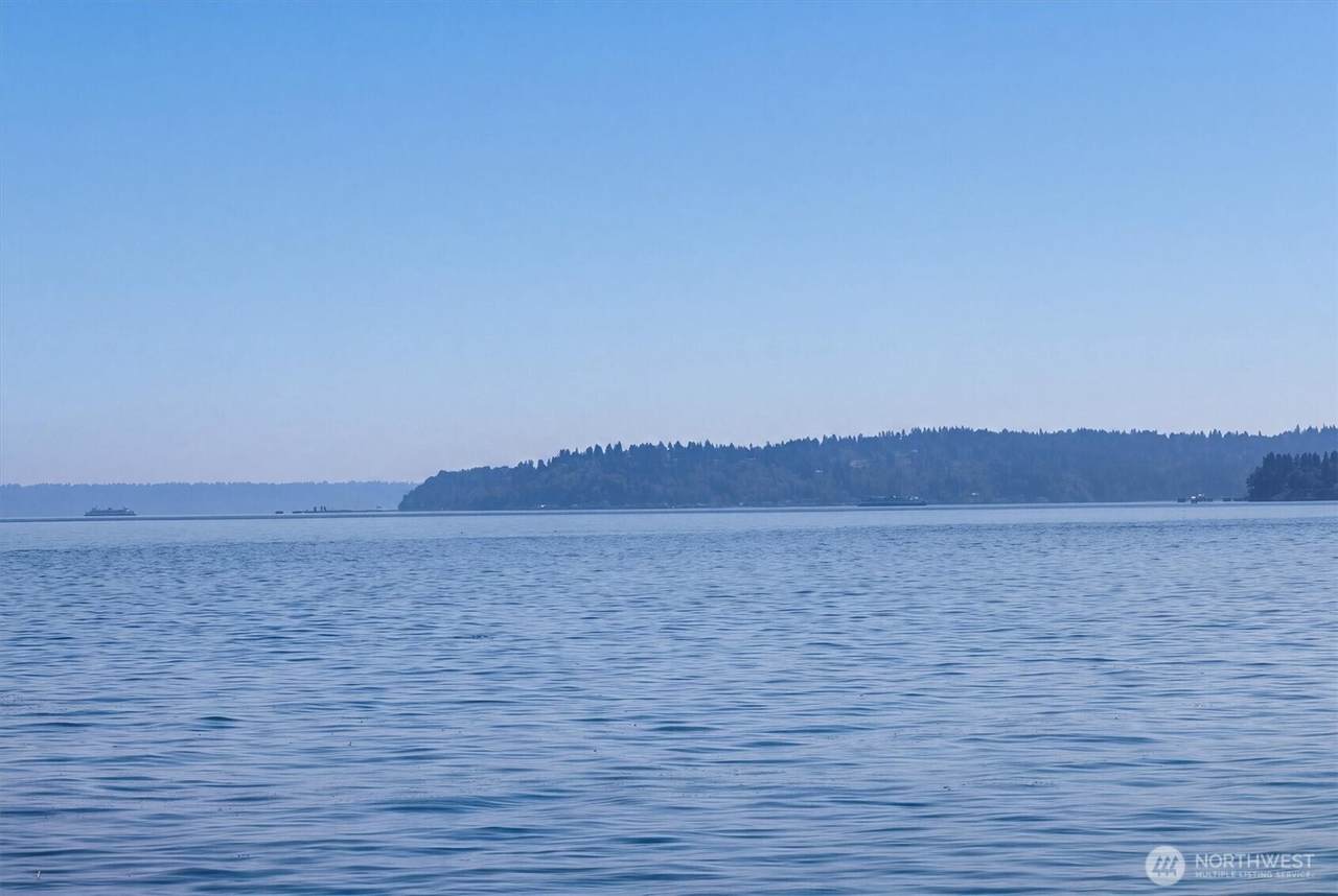 https://bt-photos.global.ssl.fastly.net/nwmls/1280_boomver_1_2569505-1.jpg