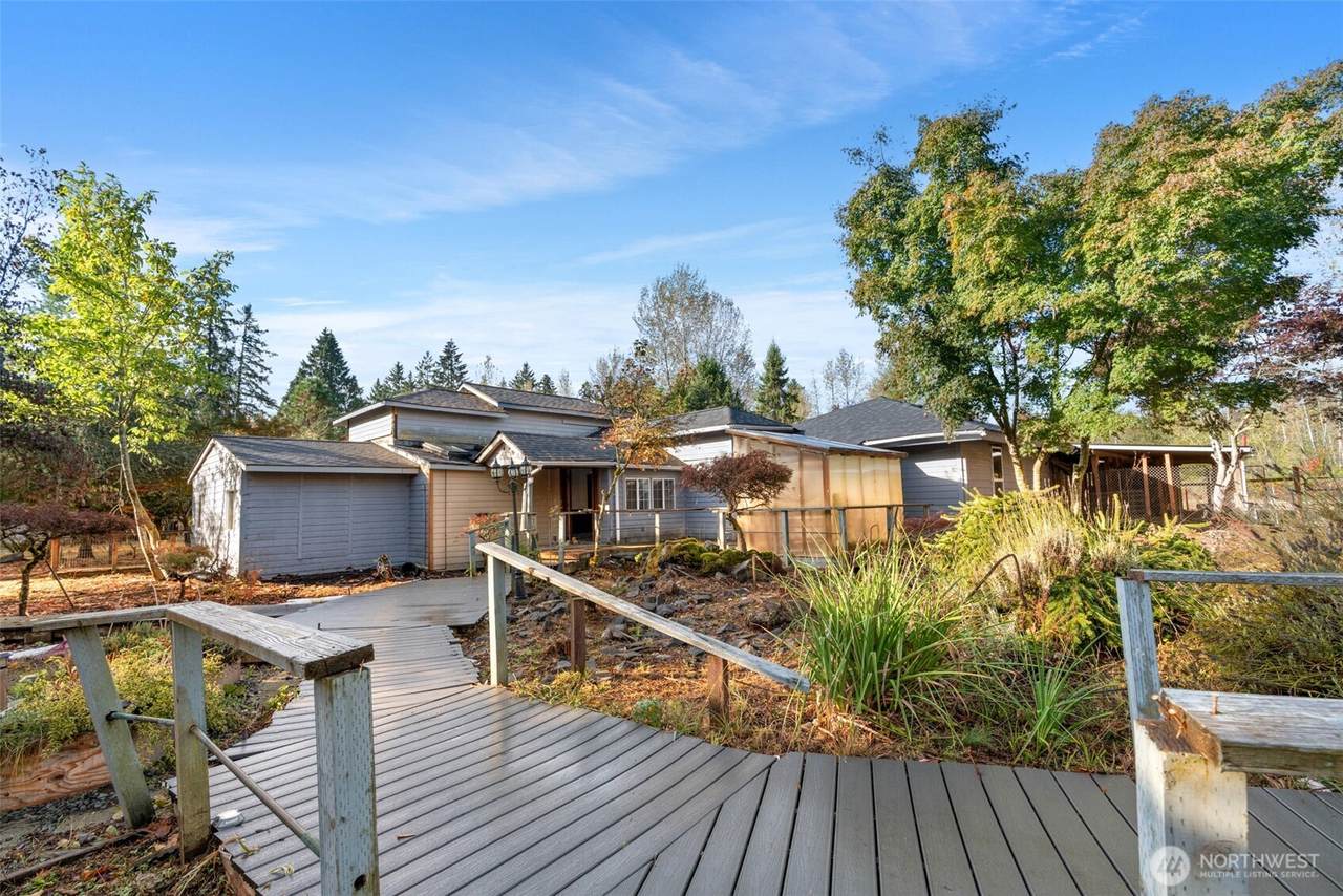 19718 122nd Avenue - Photo 1