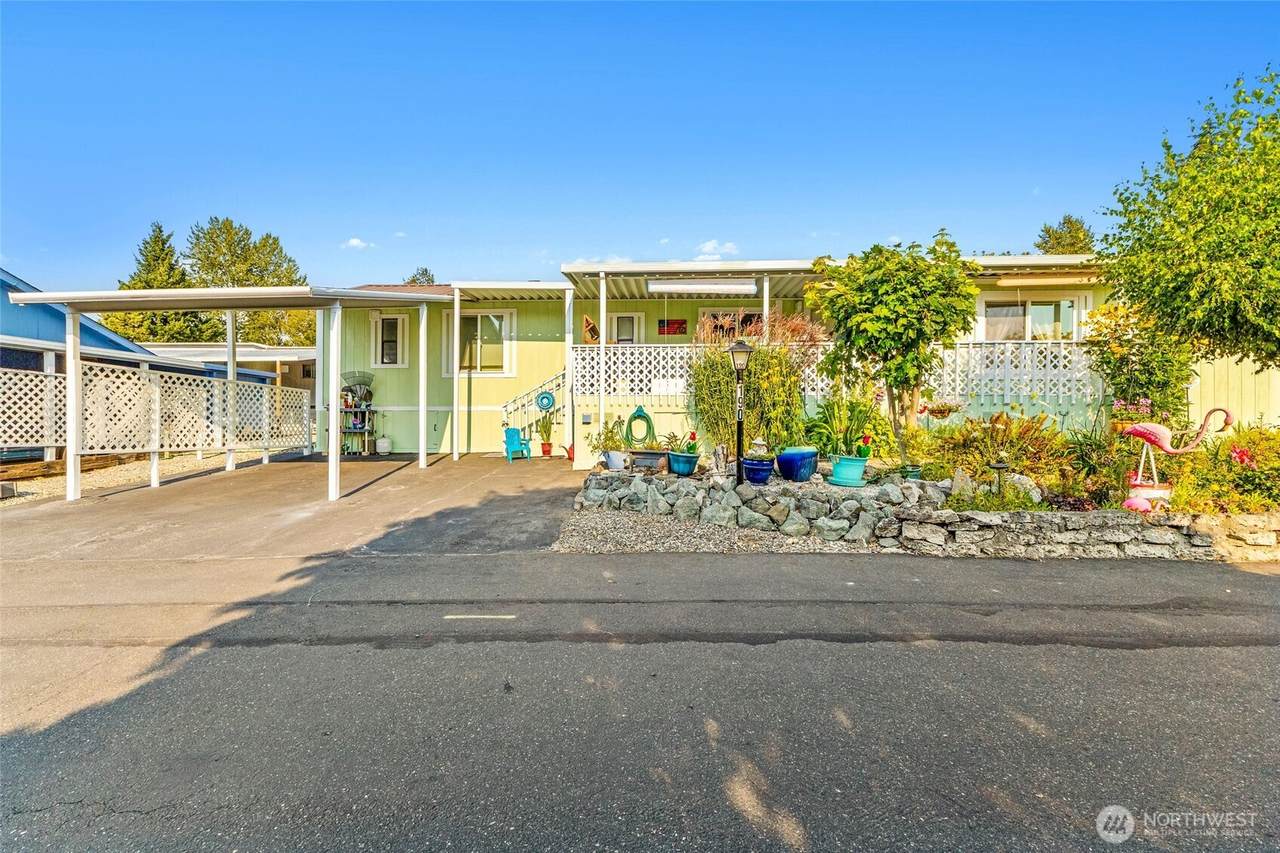 1200 Lincoln Street - Photo 1