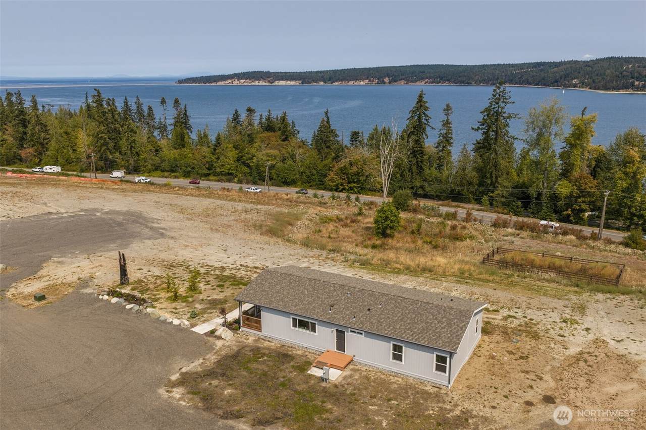 268646 Hwy 101 - Photo 1