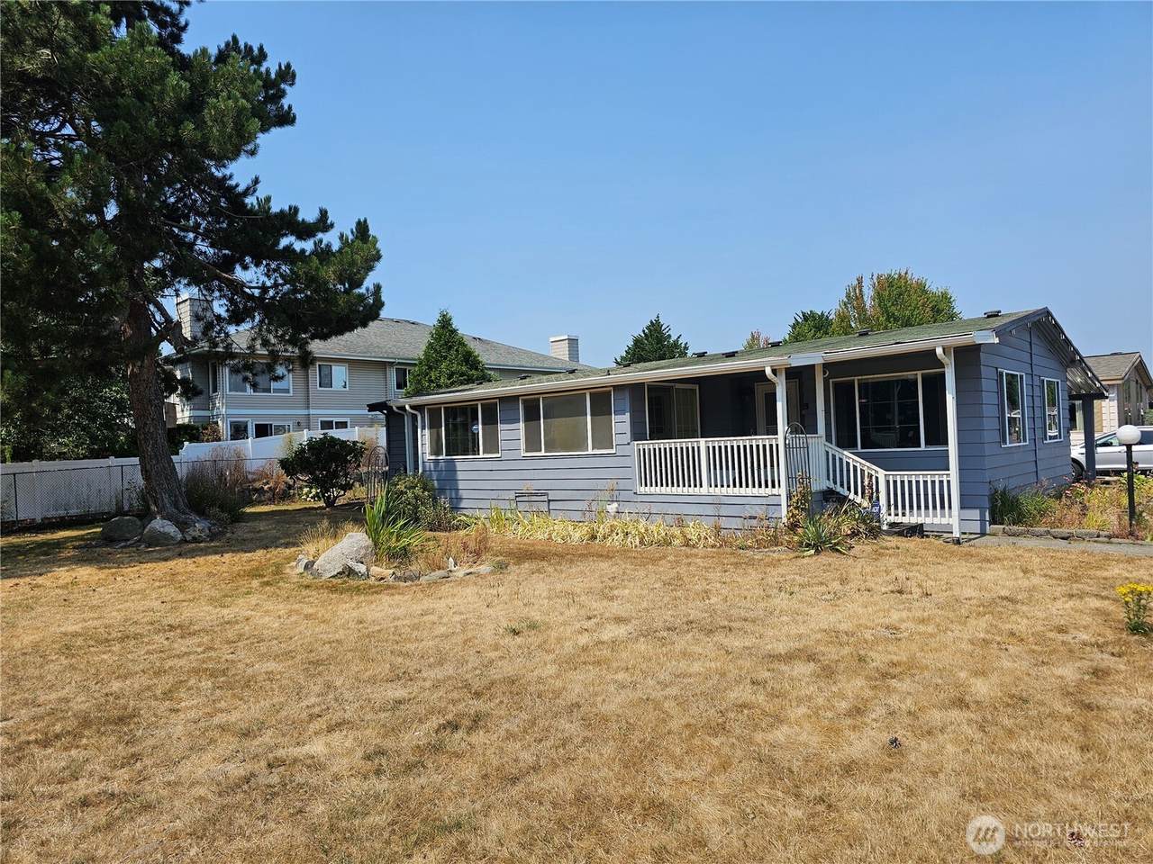 11436 208th Street - Photo 1