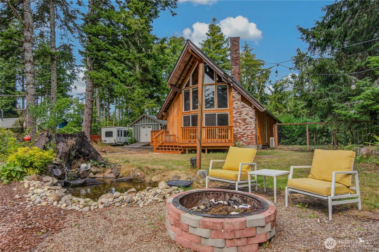21428 Birch Place - Photo 1