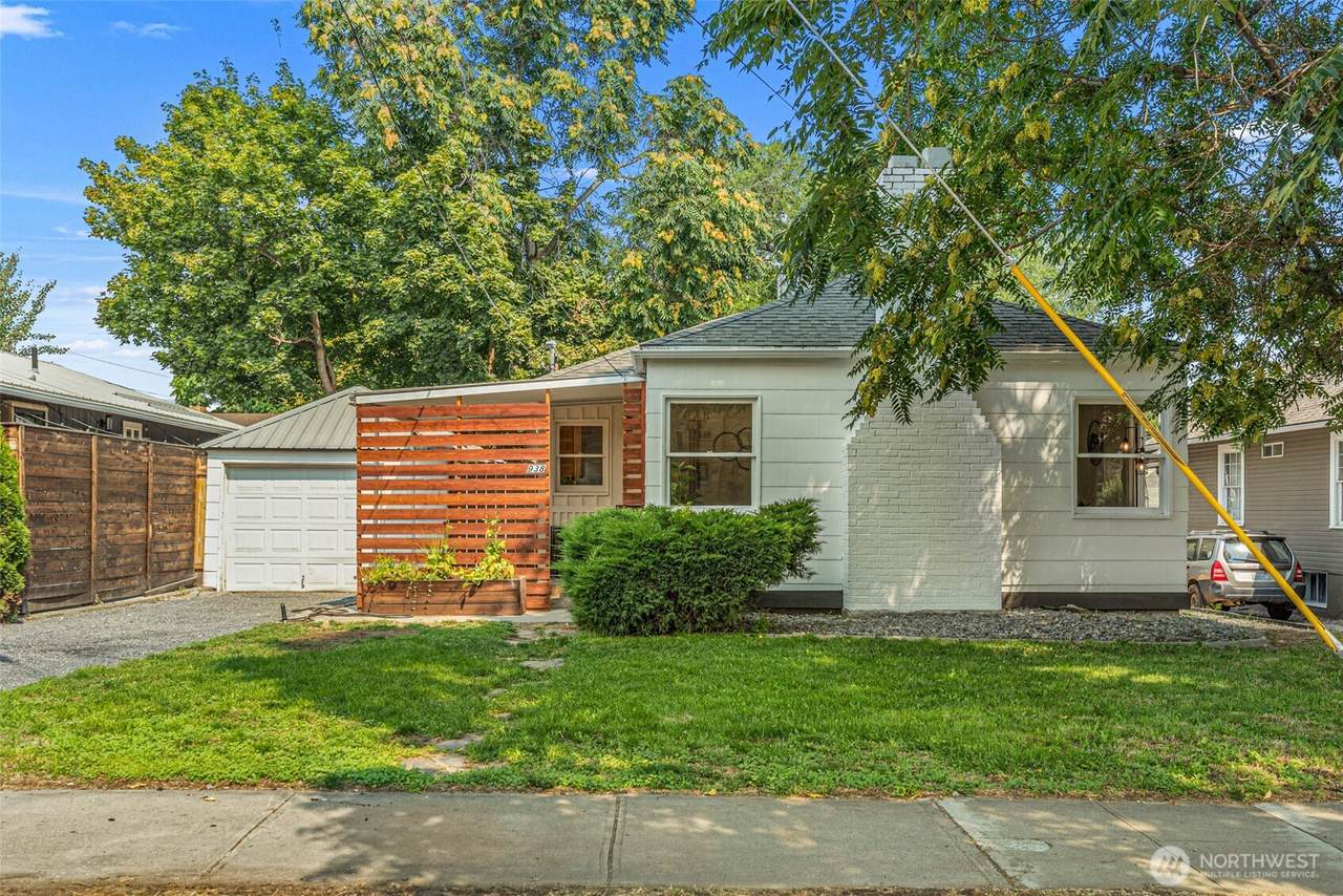 938 Washington St. - Photo 1