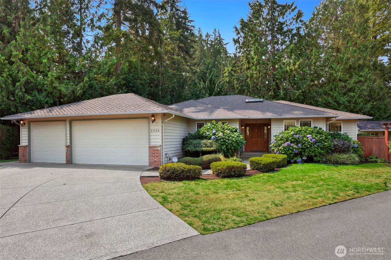 2926 94th Street - Photo 1