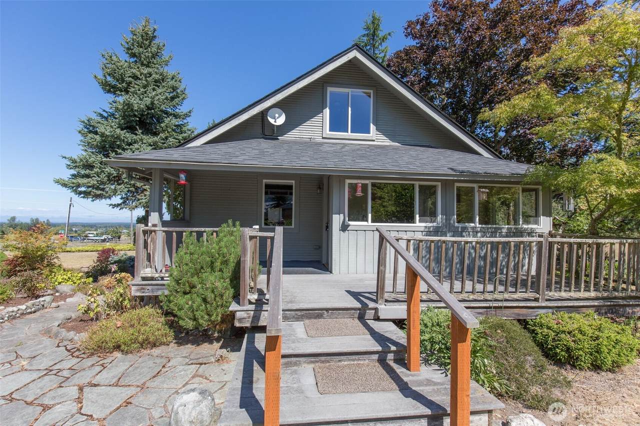 31 Mcfarland Drive - Photo 1