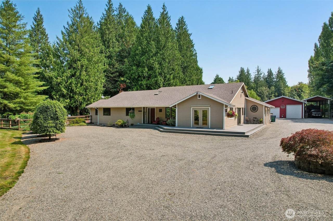 39224 200th Avenue - Photo 1