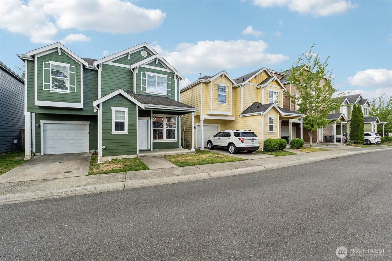 11522 7th Avenue Ct - Photo 1