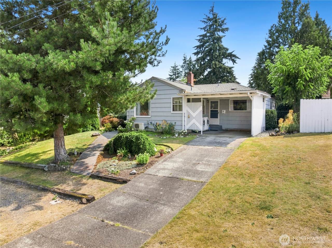 4212 16th Street - Photo 1