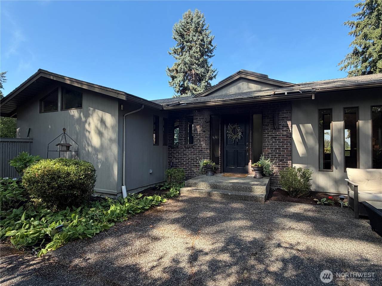 9022 41st Street - Photo 1