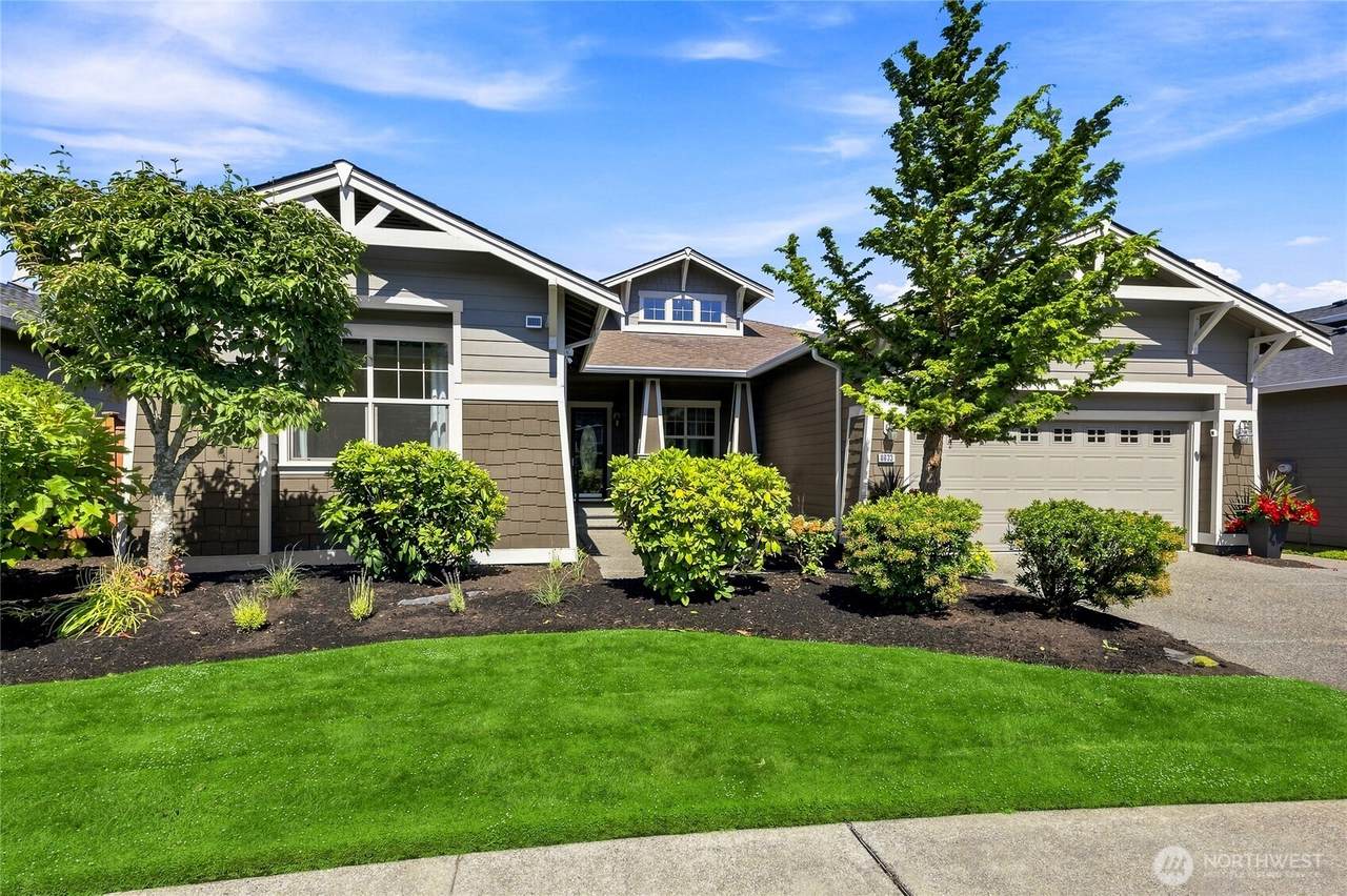 8633 Bainbridge Loop - Photo 1