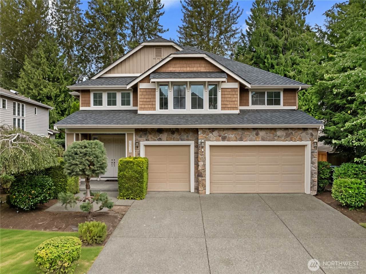 20554 32nd Court - Photo 1