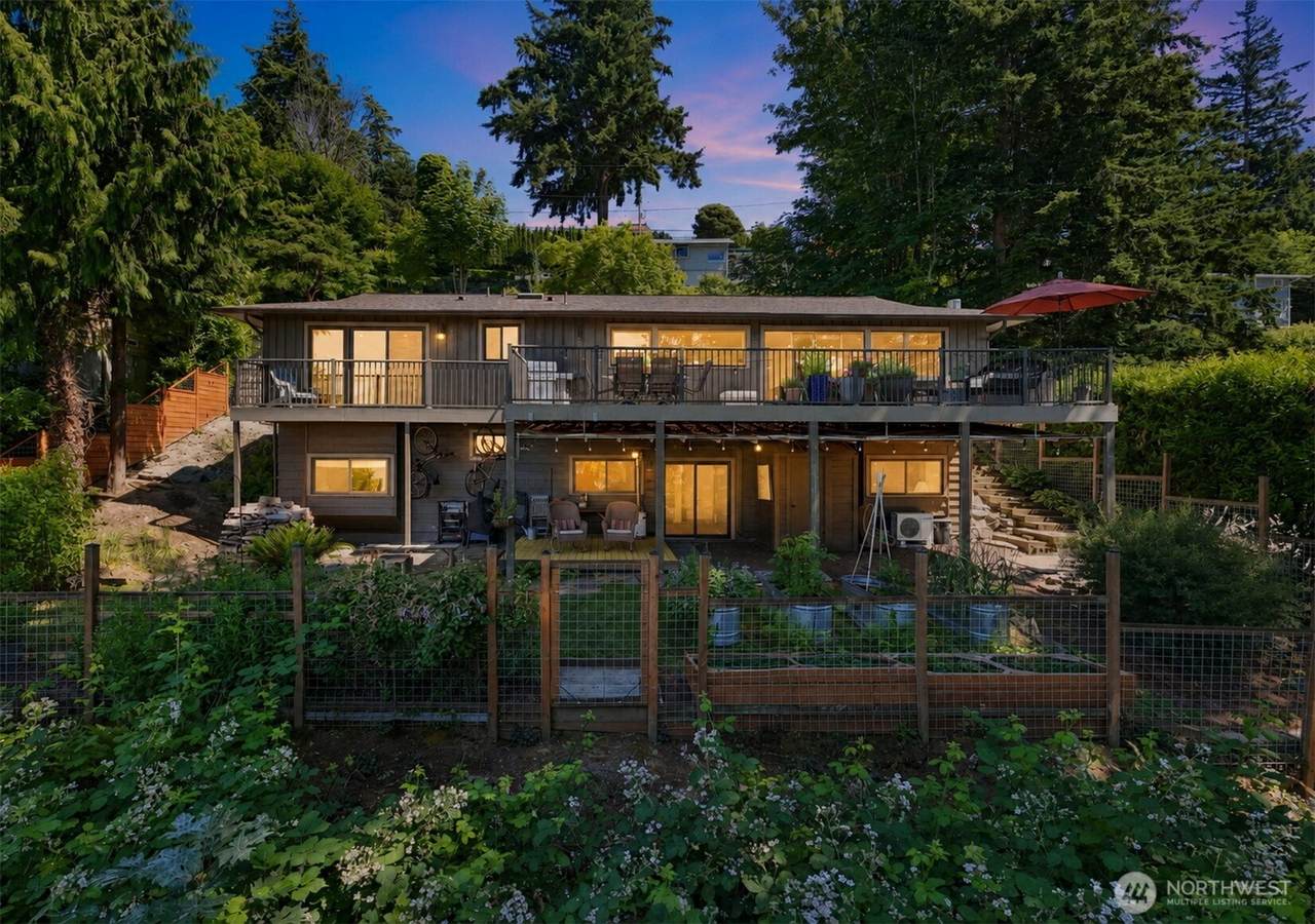 314 Morey Avenue - Photo 1