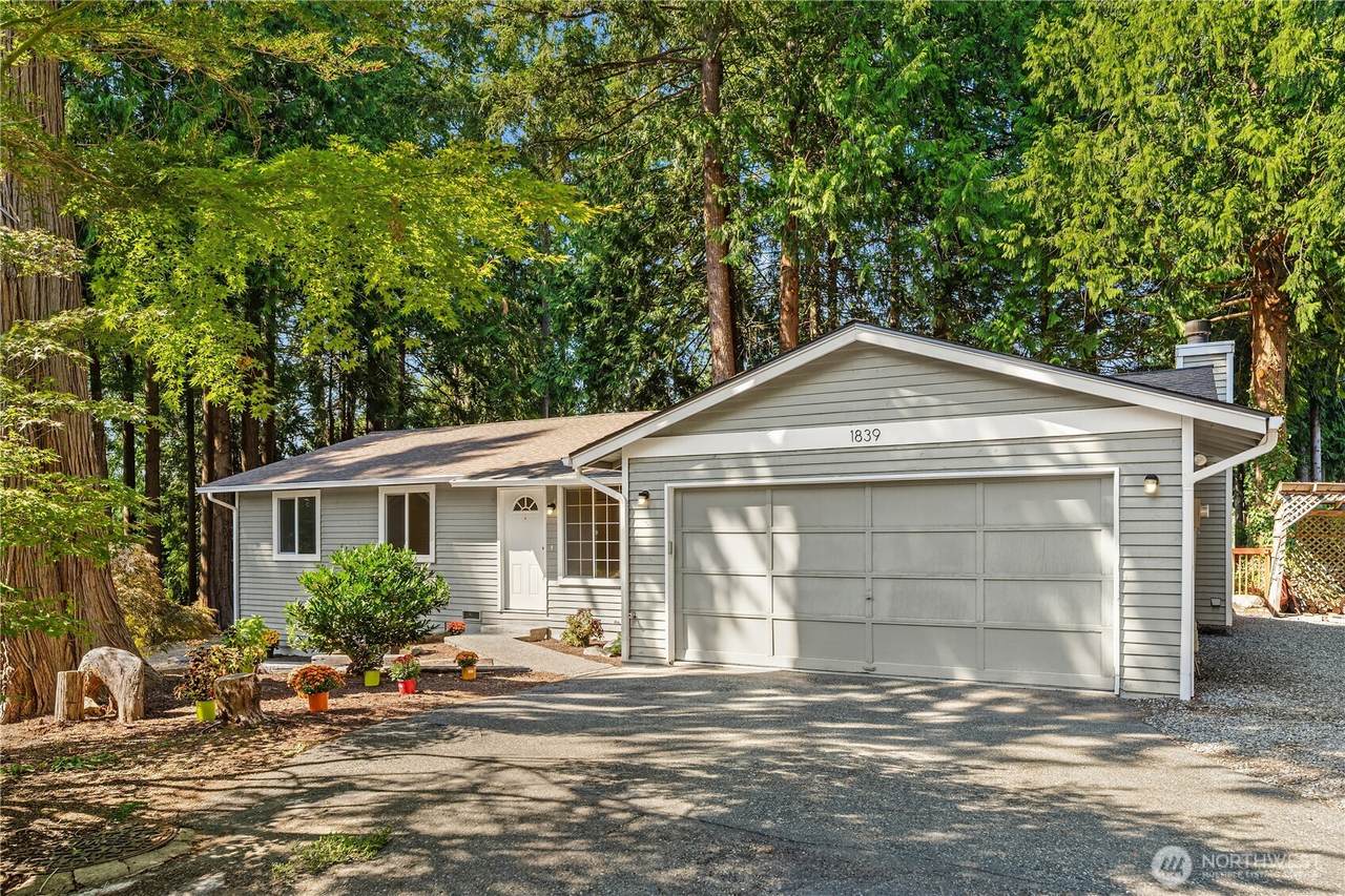 1839 225th Place - Photo 1