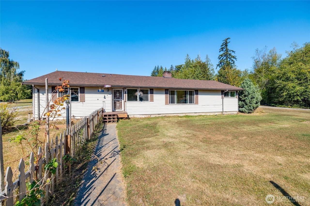 849 Burlingame Road - Photo 1