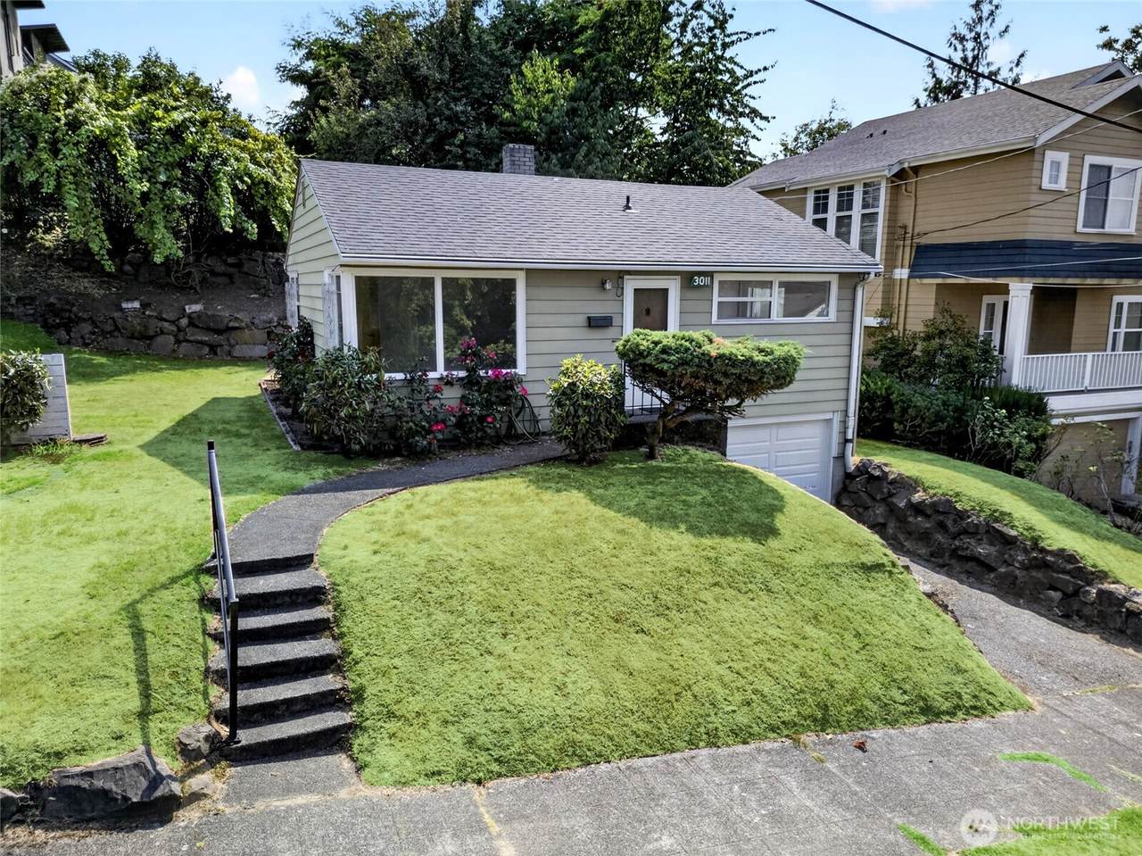3011 Pine Street - Photo 1