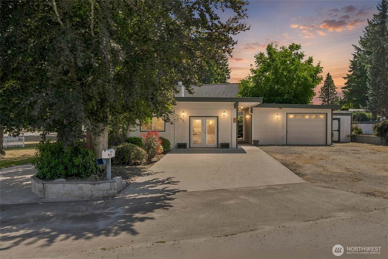 8610 Sequoia Court - Photo 1