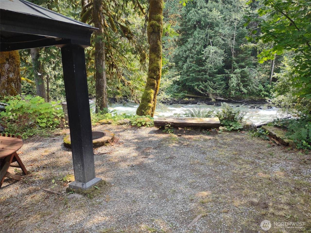 6354 Cascade - Photo 1