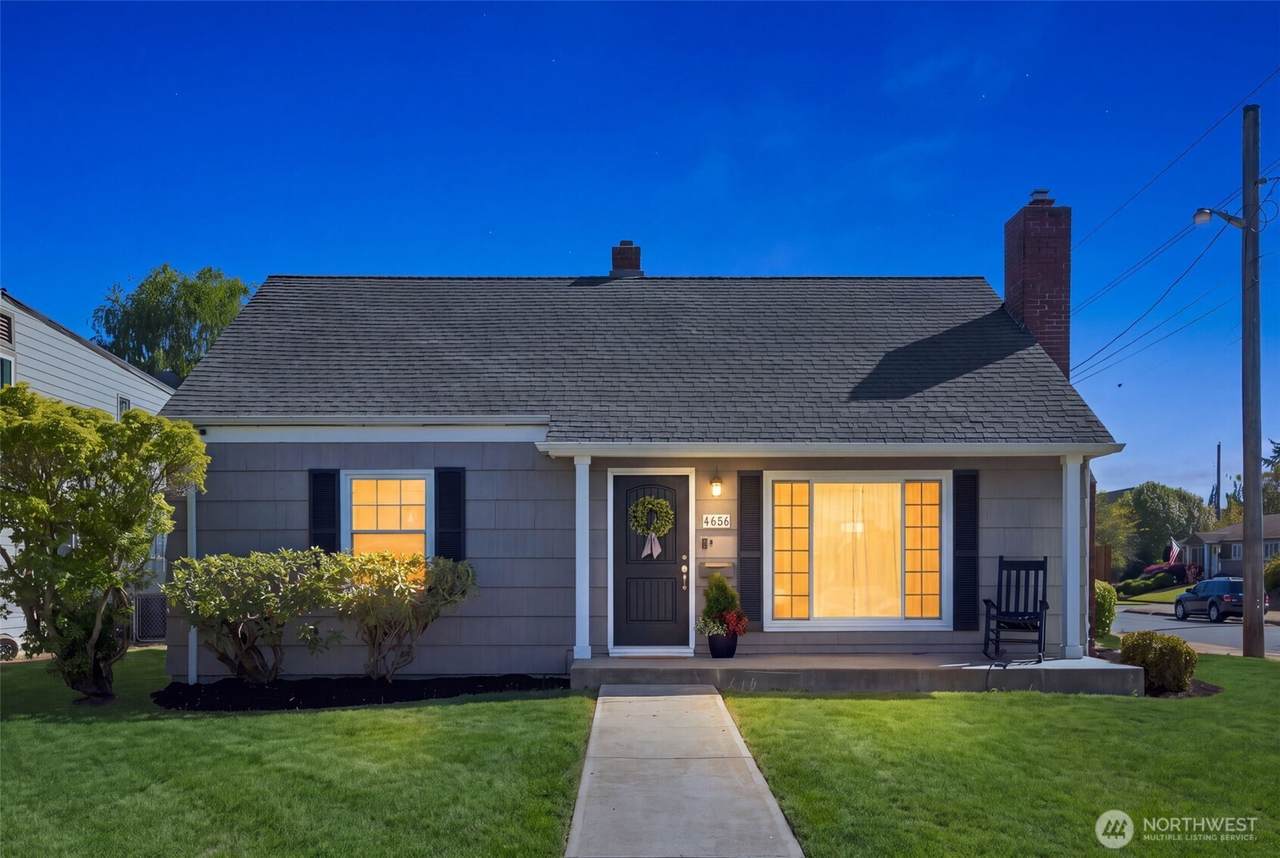 4626 13th Street - Photo 1