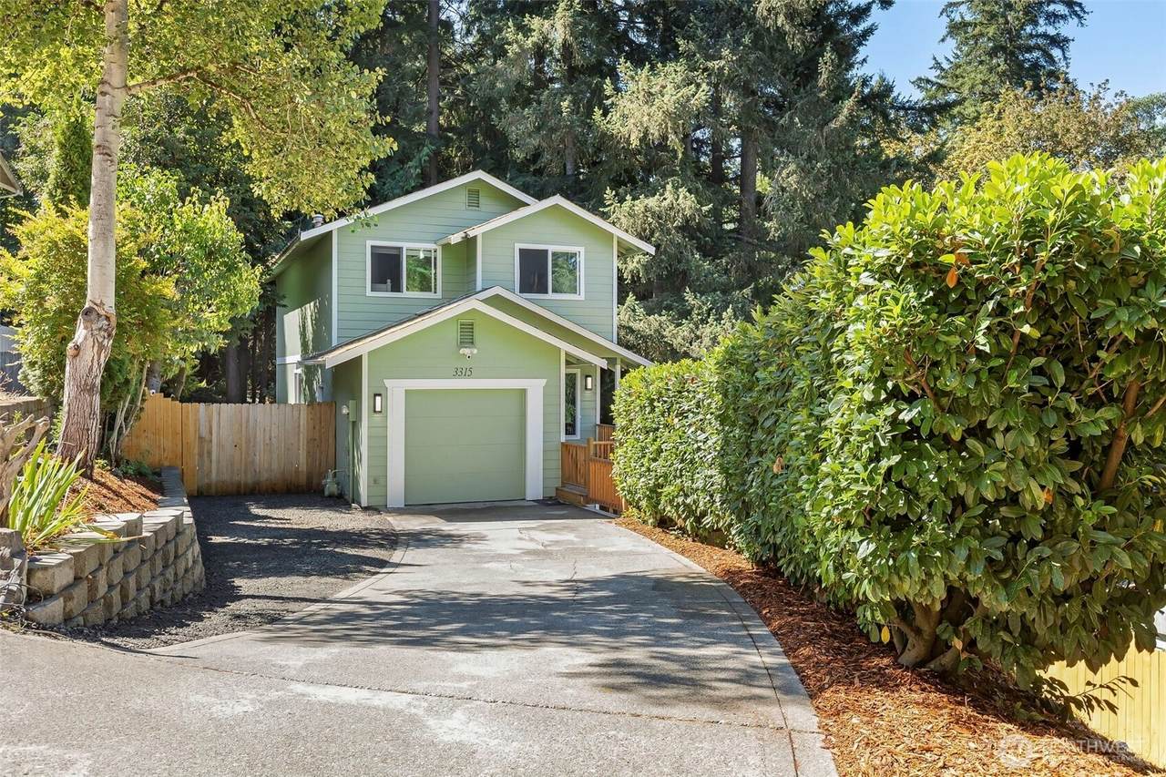 3315 1st Street - Photo 1