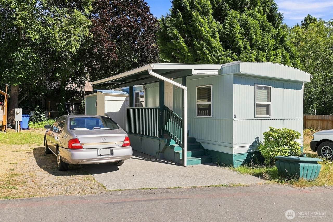 2424 260th Street - Photo 1