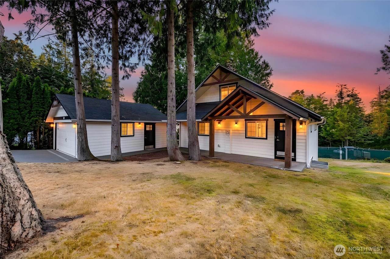 728 Tillamuk Drive - Photo 1