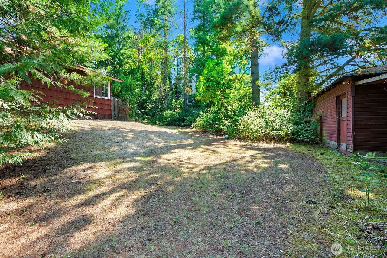 17552 12th Avenue - Photo 1