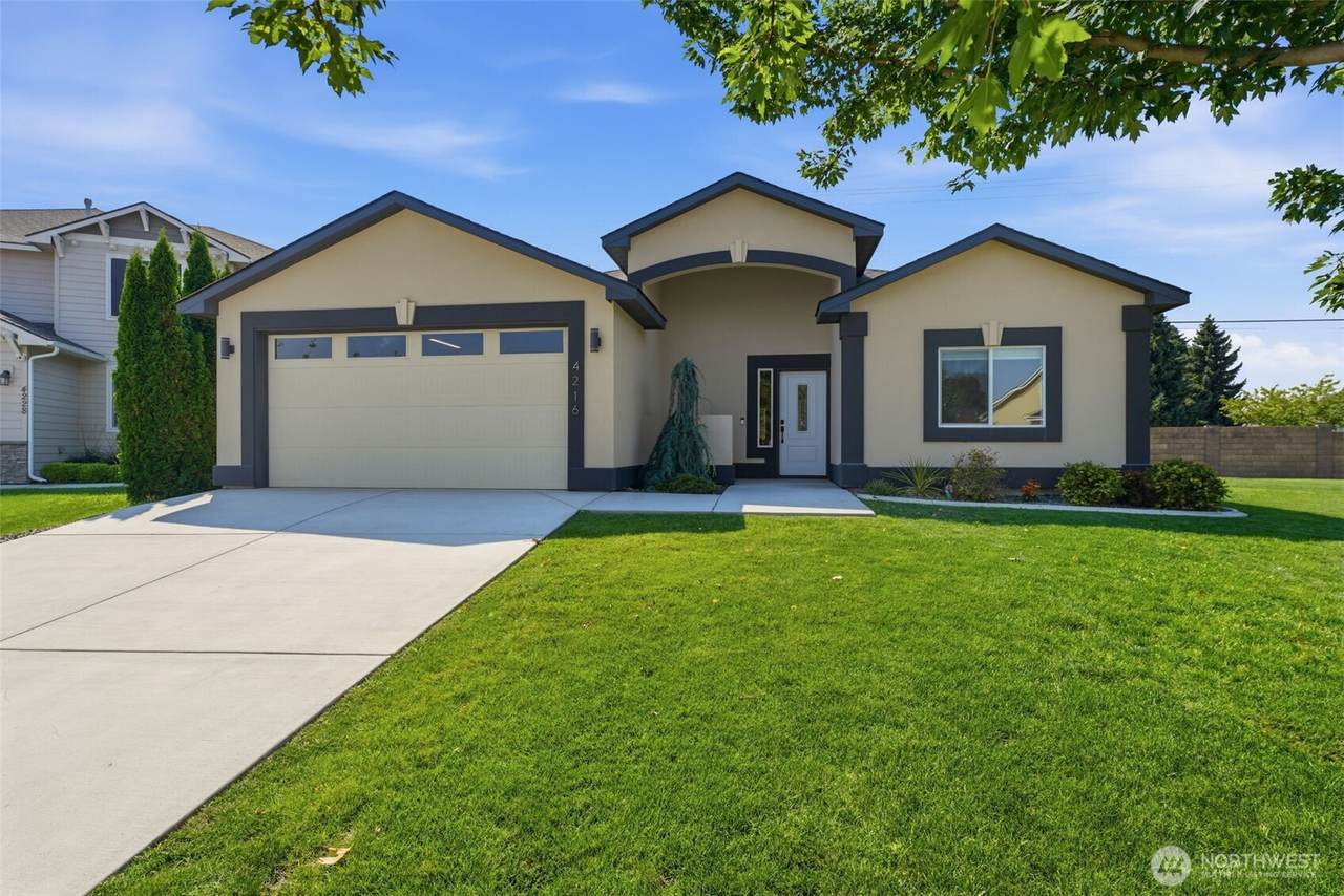 4216 Conway Place - Photo 1