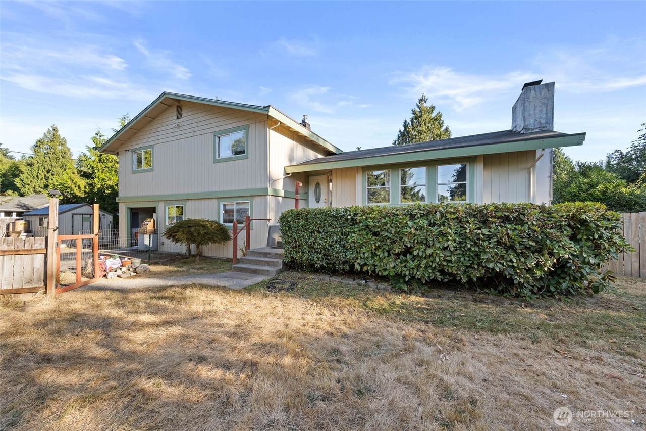 2515 15th Avenue - Photo 1