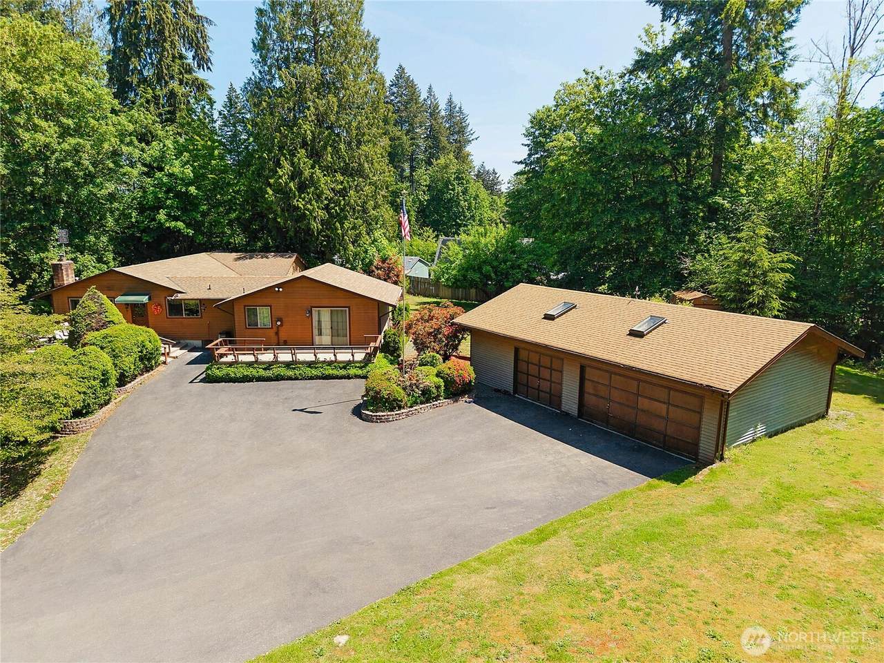 568 Oak Road - Photo 1