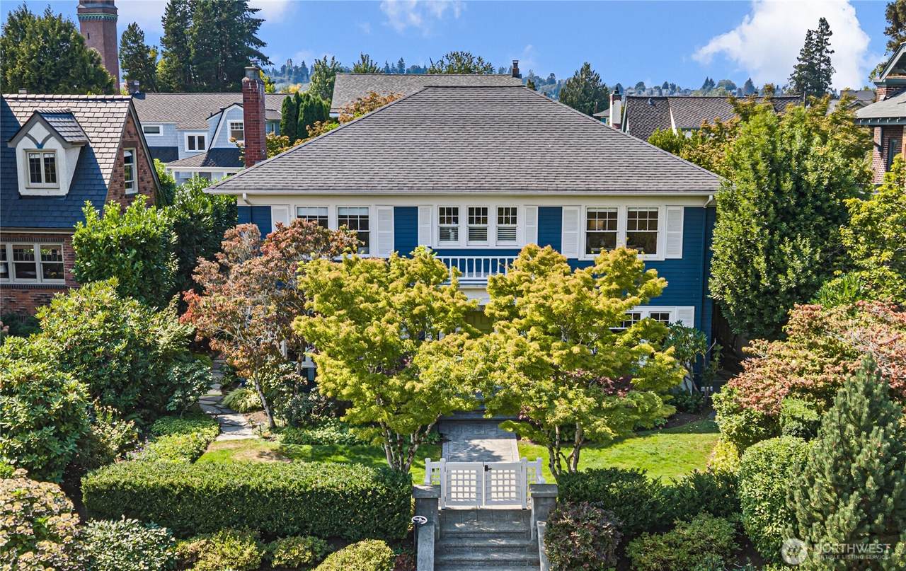3115 Cascadia Avenue - Photo 1