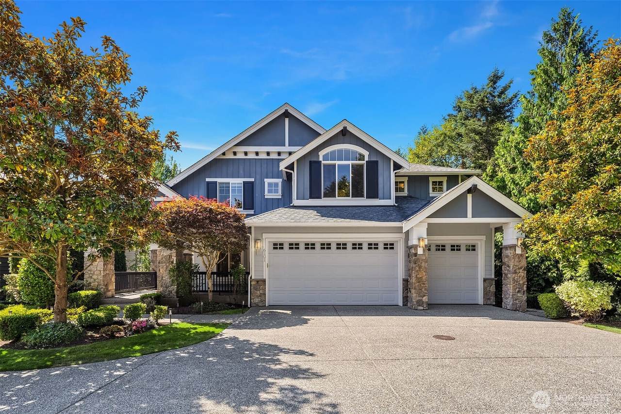 6101 167th Avenue - Photo 1