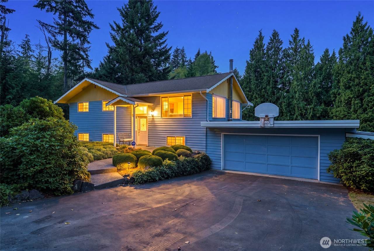 12731 25th Avenue - Photo 1