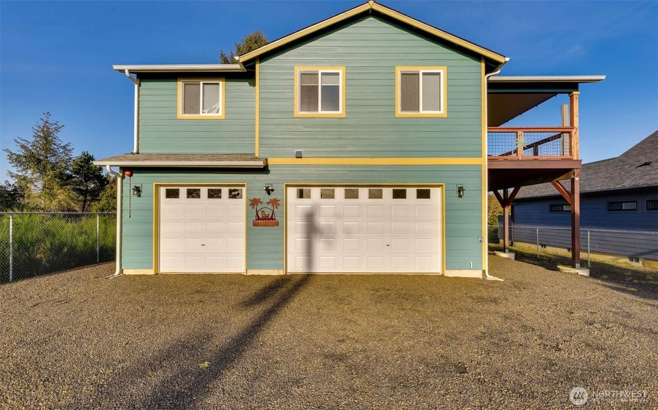 1006 Point Brown Avenue - Photo 1