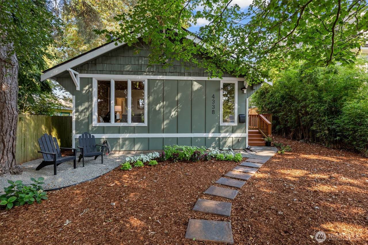 4338 Willow Street - Photo 1