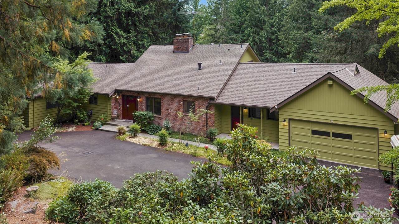 25235 Mirrormont Drive - Photo 1