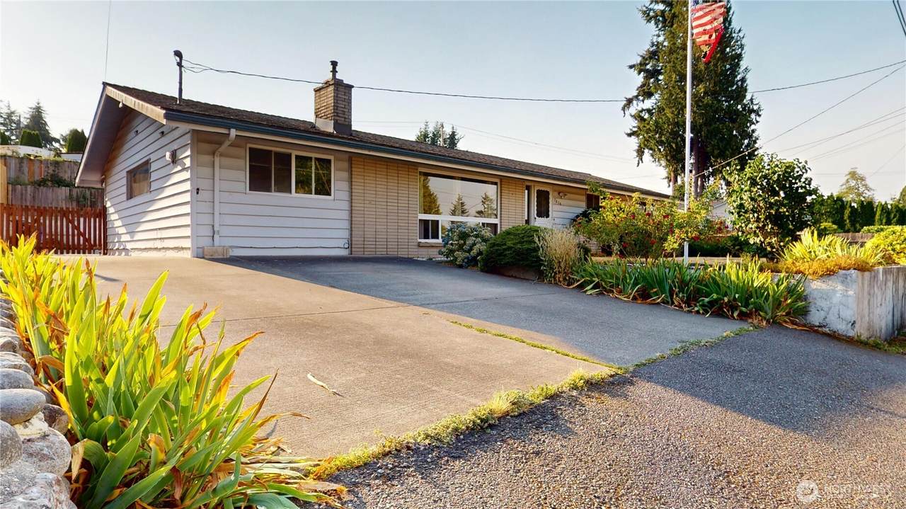7828 Highland Drive - Photo 1