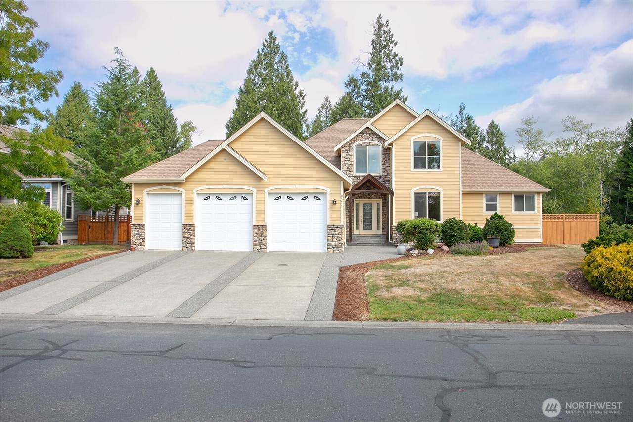 8676 Ashbury Court - Photo 1